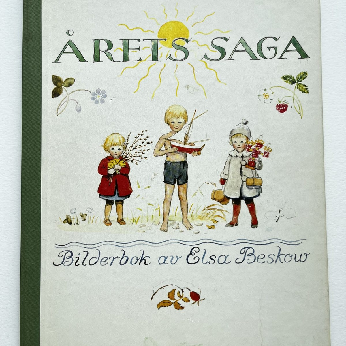 Årets Saga - bok av Elsa Beskow